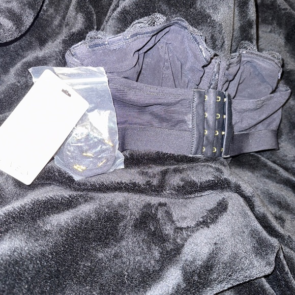 Lively Charcoal Lace Bra - Picture 4 of 8